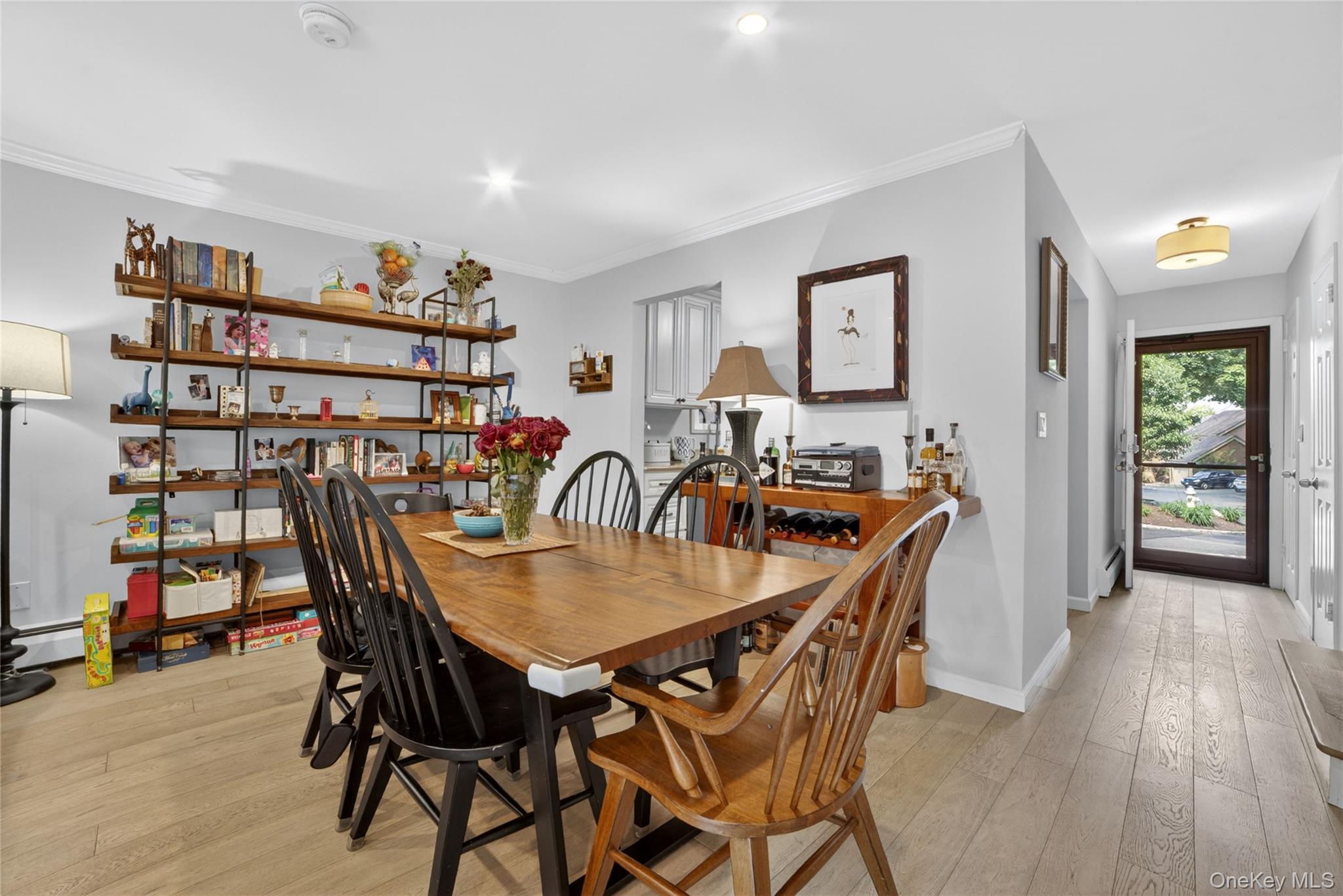 218 Tree Top Crescent Rye Brook, NY 10573 - Photo 7 of 36