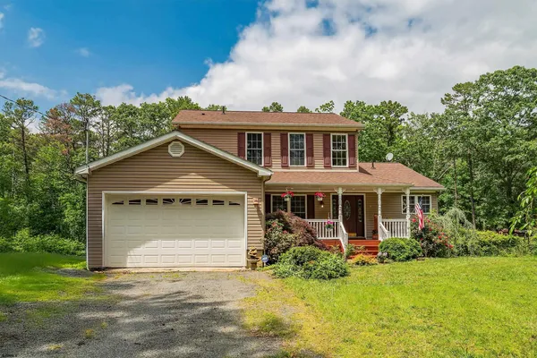 $615,000 | 10 Hillside Avenue, Tuckerton, NJ 08087