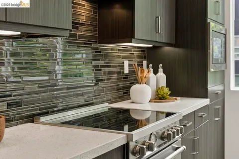 $735,000 | 1355 Pullman Way, Oakland, CA 94607