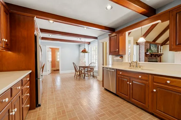 $1,250,000 | 23 Tahanto Trail, Harvard, MA 01451