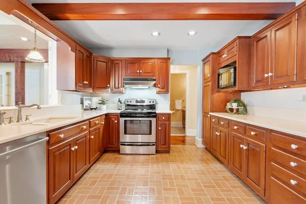 $1,250,000 | 23 Tahanto Trail, Harvard, MA 01451