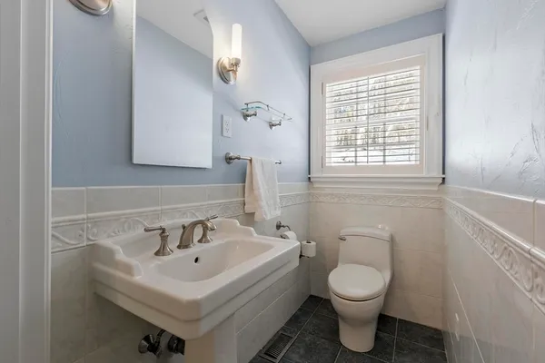 $1,250,000 | 23 Tahanto Trail, Harvard, MA 01451