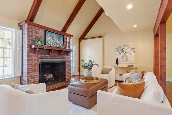 $1,250,000 | 23 Tahanto Trail, Harvard, MA 01451