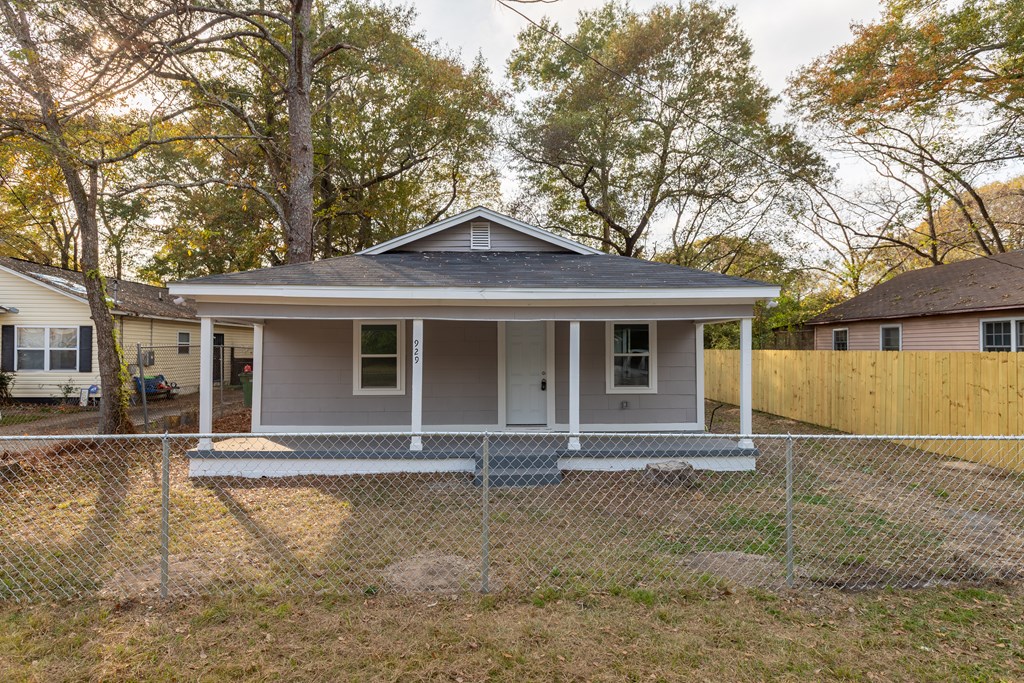 929 Winston Road Columbus, GA 31903 - Photo 4 of 17