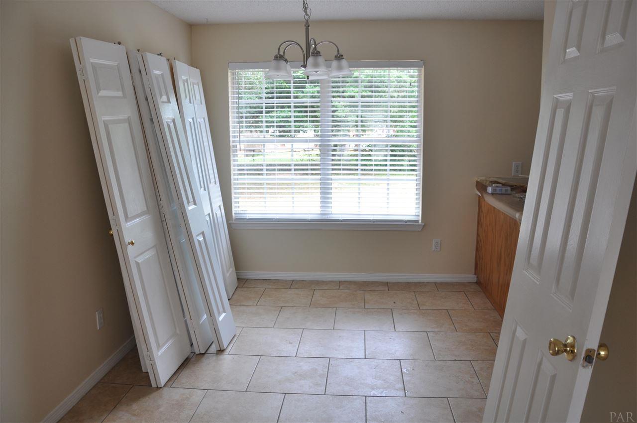 5871 Locust Street Milton, FL 32570 - Photo 4 of 11