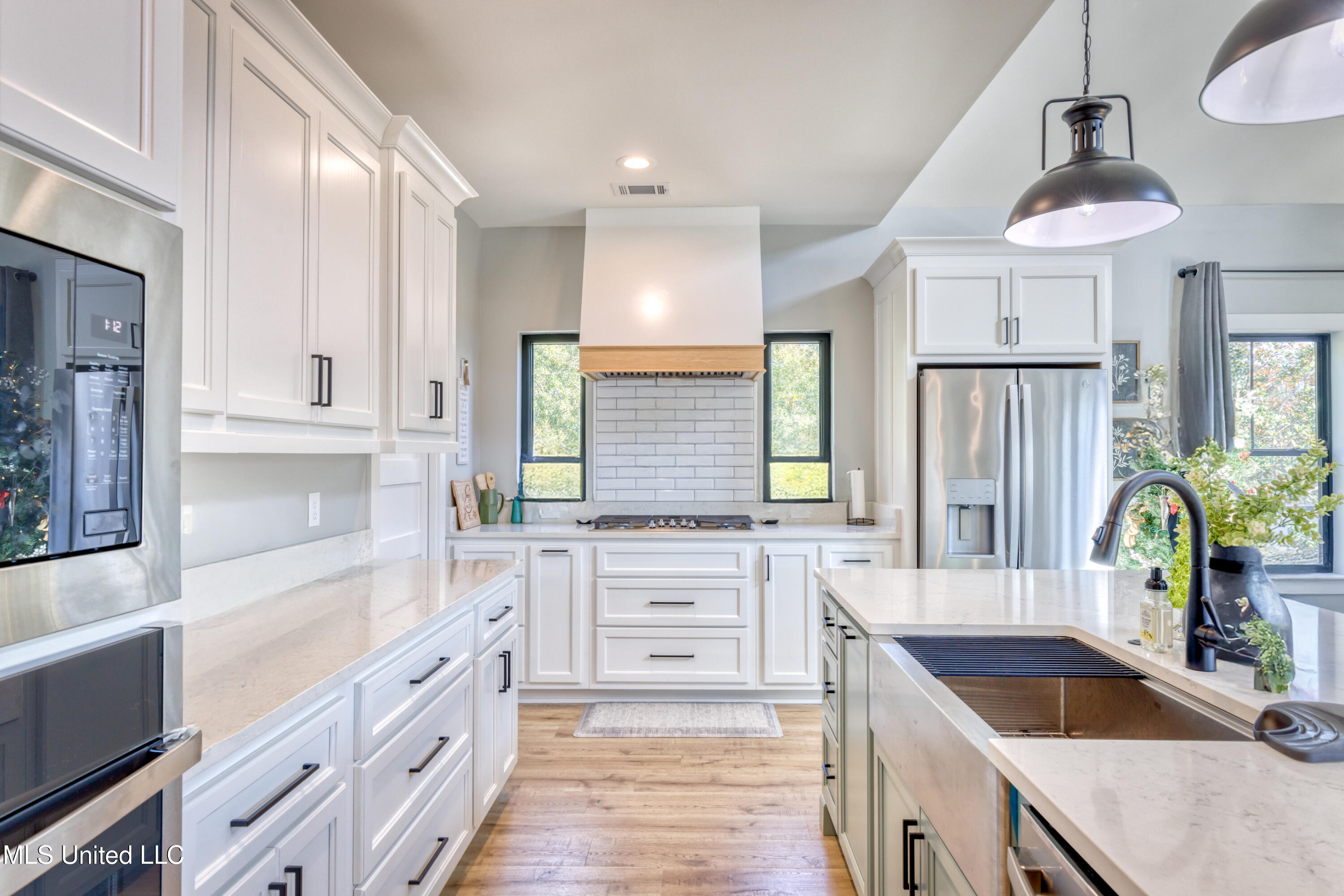 4441 Audubon Trail Biloxi, MS 39532 - Photo 2 of 43 4441AudubonTrail-32
