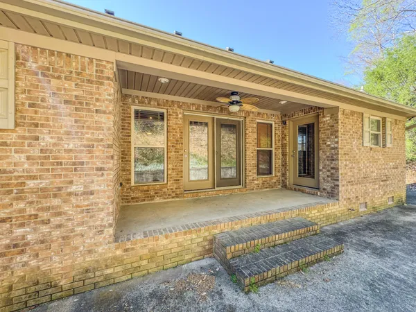 $699,000 | 410 Britton Hollow Road, Pulaski, TN 38478