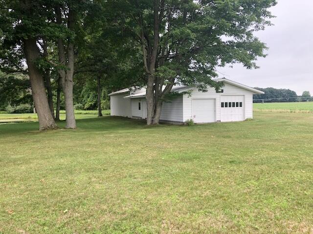 5101 Grow Road Northwest Stanton, MI 48888 - Photo 4 of 23 4 Pole Bldg