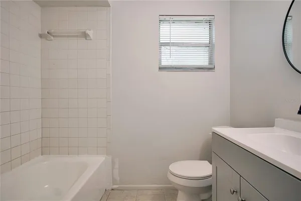 $1,395 | 2287 Avenue G Northwest, Unit B, Winter Haven, FL 33881