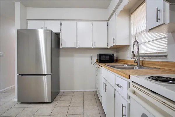 $1,395 | 2287 Avenue G Northwest, Unit B, Winter Haven, FL 33881