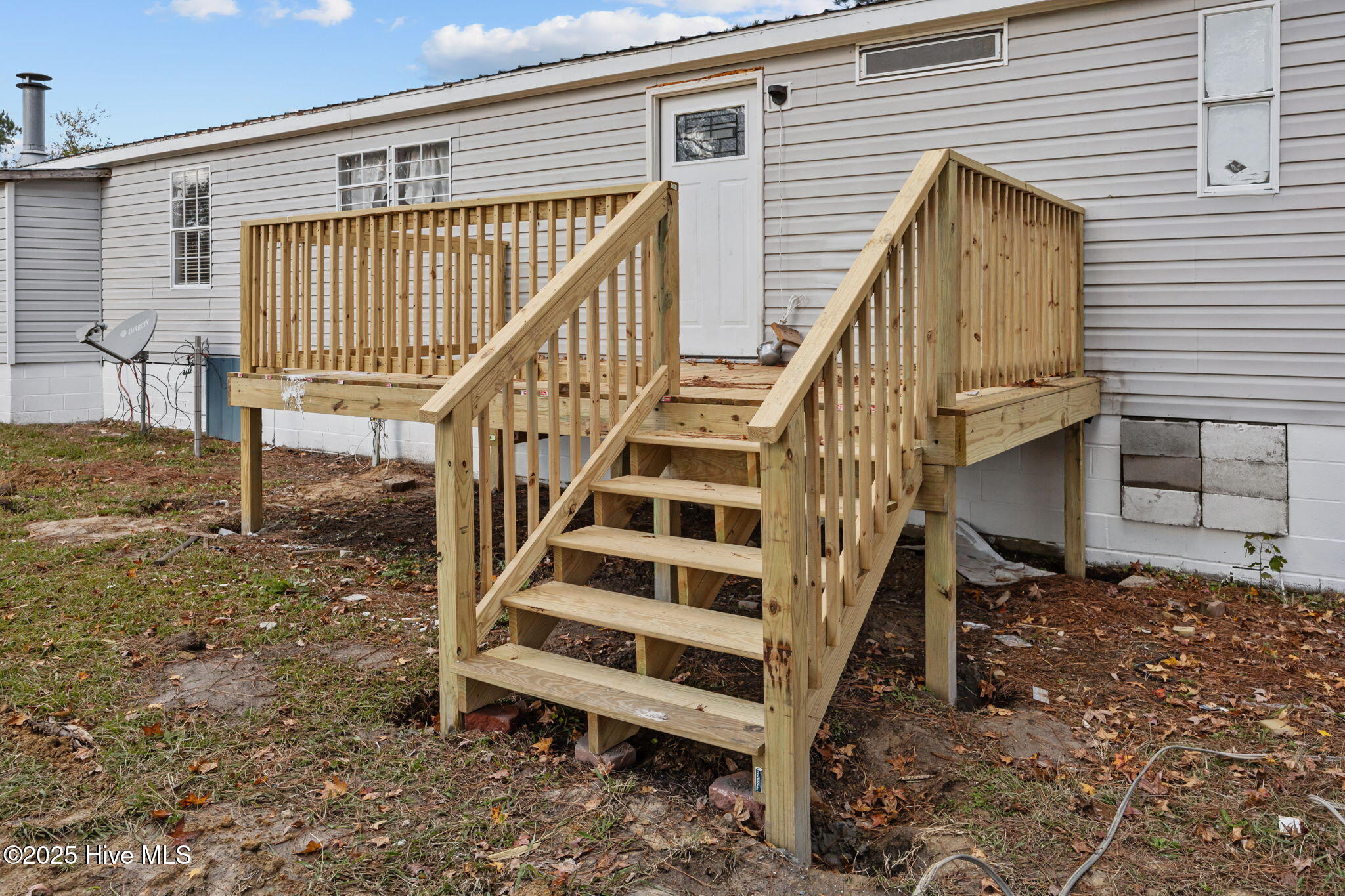 1095 James Road Robersonville, NC 27871 - Photo 3 of 6 52-web-or-mls-IMG_6763
