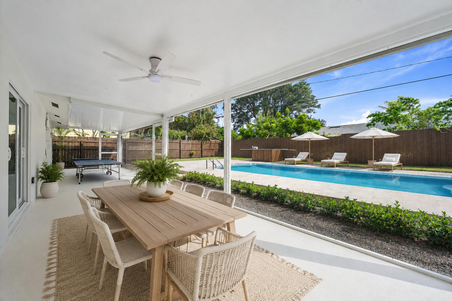 109 East Riverside Drive Jupiter, FL 33469 - Photo 11 of 42 VS Patio