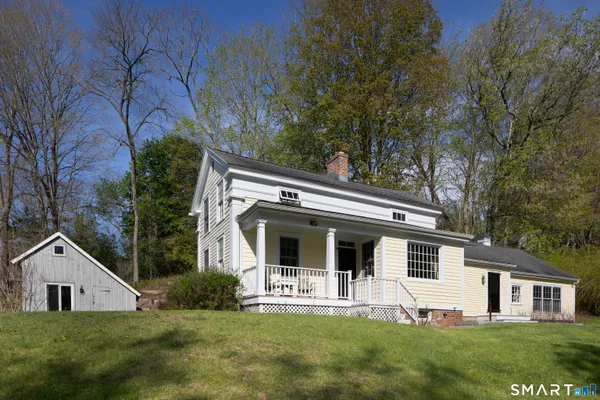 $585,000 | 6 Puddlers Lane, Salisbury, CT 06031