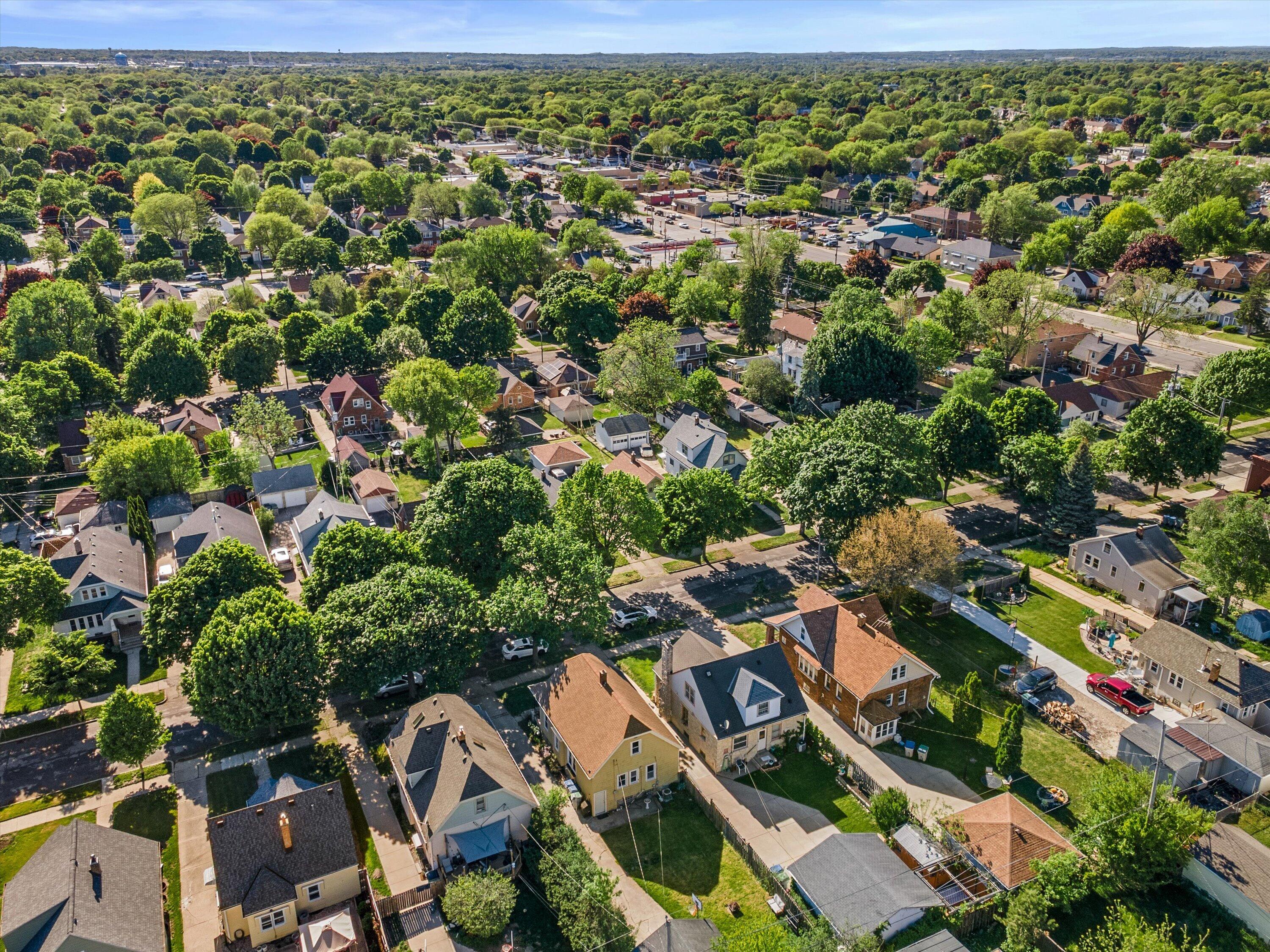 3018 North 74th Street Milwaukee, WI 53210 - Photo 44 of 52 overhead view