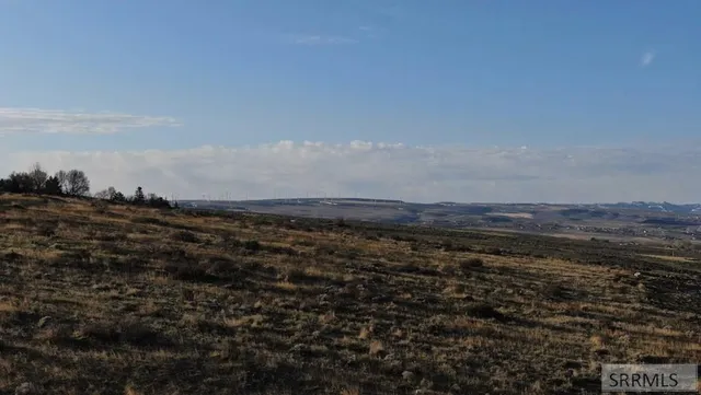 $93,900 | 5900 North Enos Drive, Idaho Falls, ID 83401