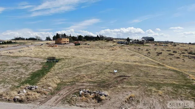 $93,900 | 5900 North Enos Drive, Idaho Falls, ID 83401