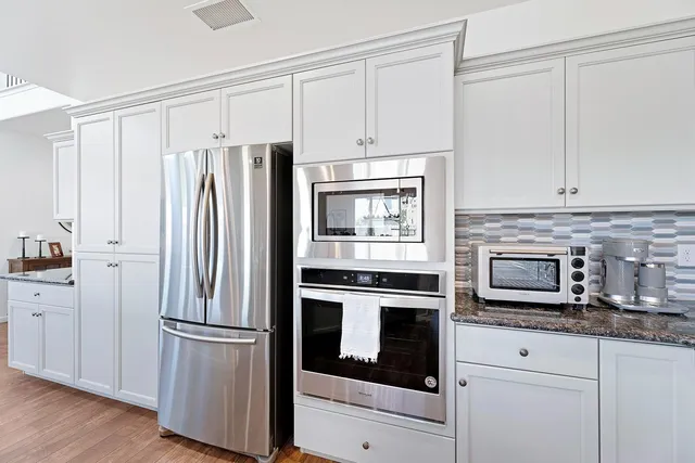 $699,000 | 1006 La Canada Avenue, Clovis, CA 93619