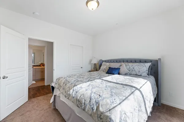 $679,000 | 1006 La Canada Avenue, Clovis, CA 93619