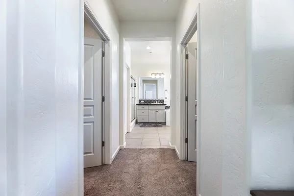 $679,000 | 1006 La Canada Avenue, Clovis, CA 93619