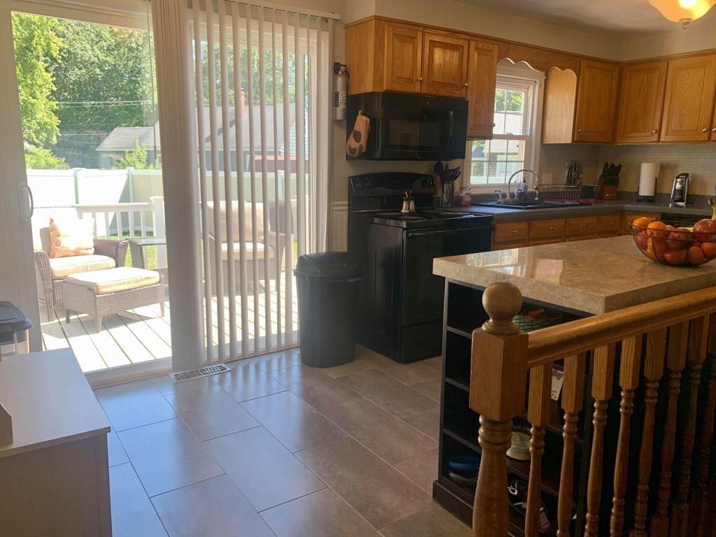 25 Spear Road Springfield, MA 01119 - Photo 8 of 25 Gallery Image 8
