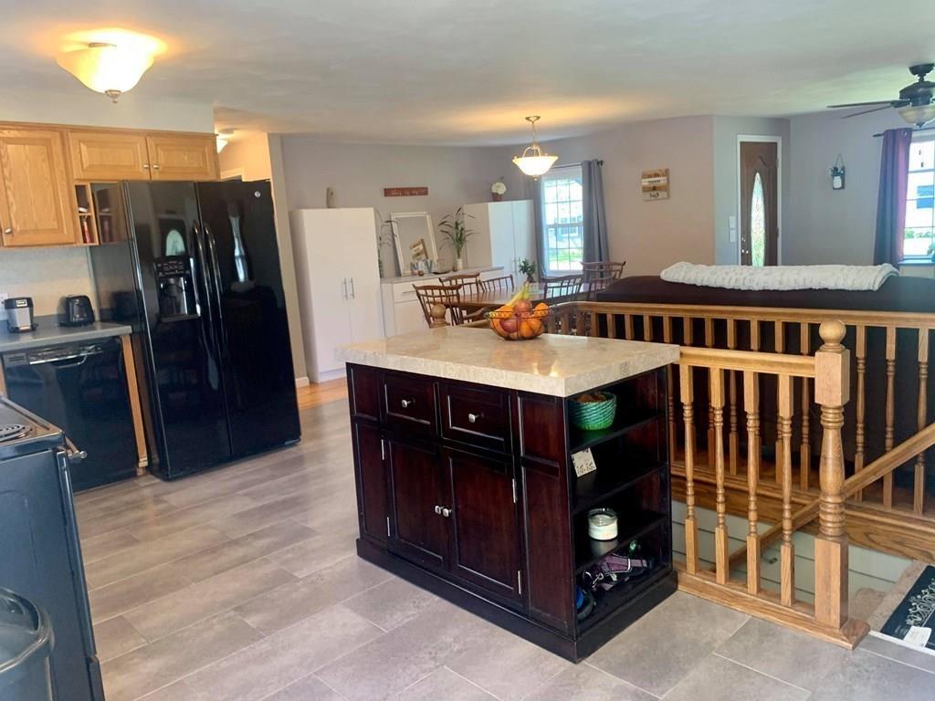 25 Spear Road Springfield, MA 01119 - Photo 9 of 25 Gallery Image 9
