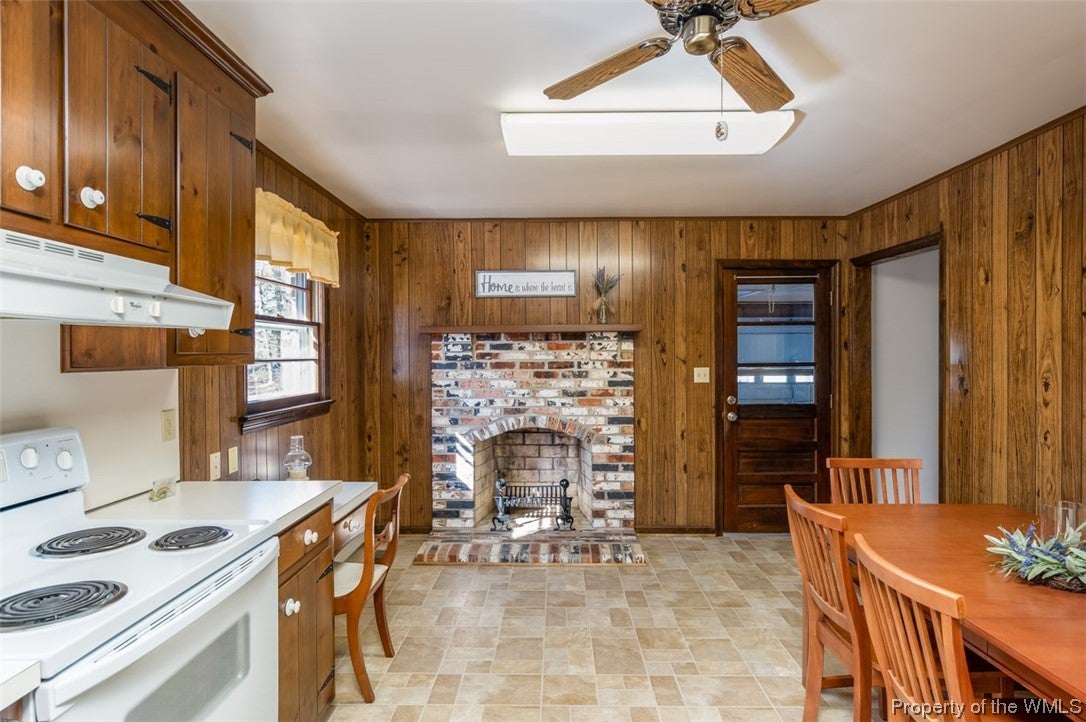 2482 Hickory Fork Road Gloucester, VA 23061 - Photo 13 of 25 Gallery Image 13