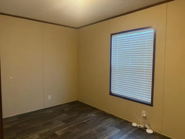 $57,900 | 104 Robin Hood Drive, Fremont, MI 49412