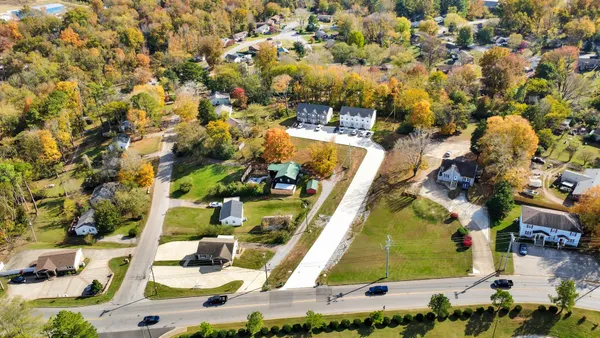 $1,370,000 | 1660 Golf Club Lane, Clarksville, TN 37043