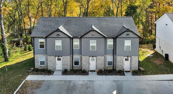 $1,370,000 | 1660 Golf Club Lane, Clarksville, TN 37043
