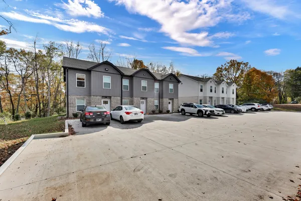 $1,370,000 | 1660 Golf Club Lane, Clarksville, TN 37043