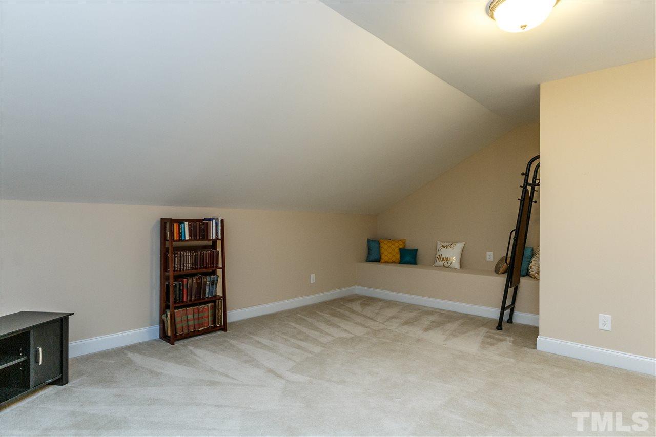 141 Token House Road Durham, NC 27703 - Photo 19 of 22 3rd Floor Bonus Room with a built in seat. Could be used as a third bedroom.