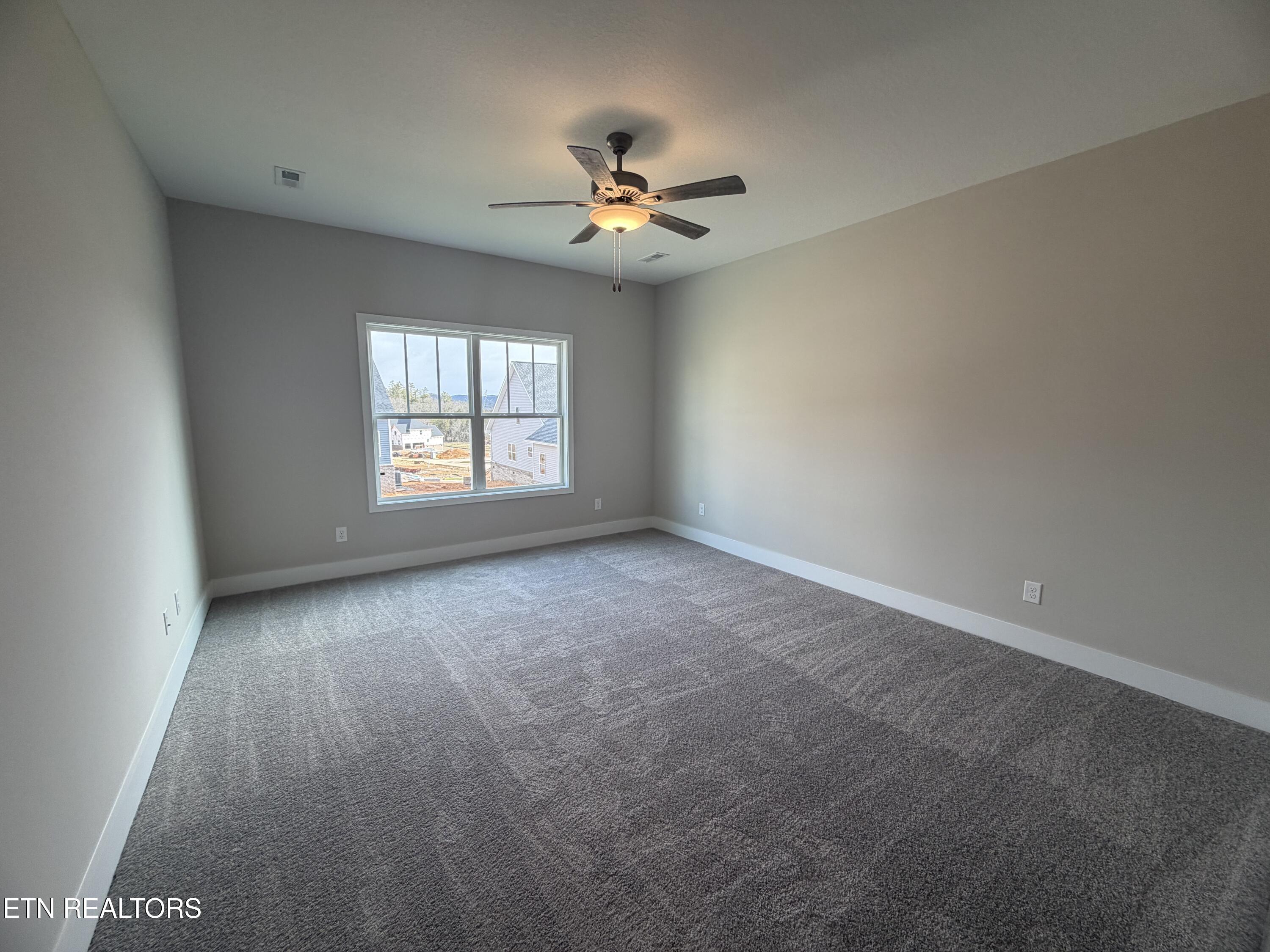 104 Thornberry Road, Unit LOT 59B Oak Ridge, TN 37830 - Photo 9 of 39 Main Level Primary