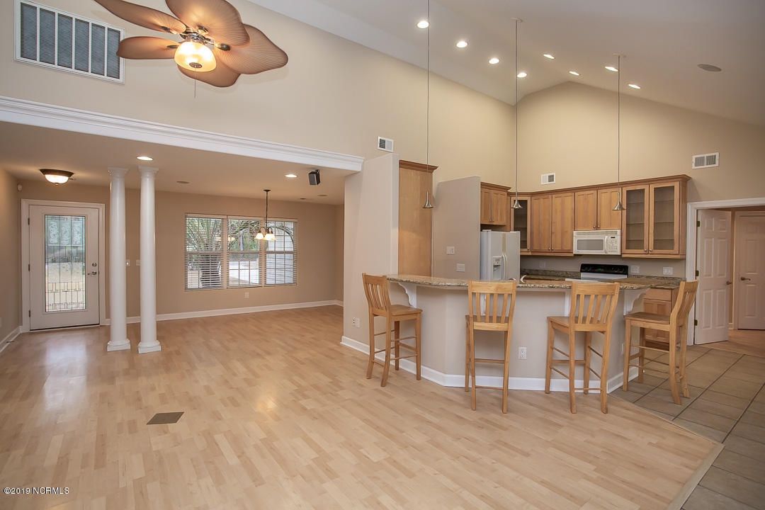 69 Persimmon Road Southwest Carolina Shores, NC 28467 - Photo 9 of 40 A22A0929