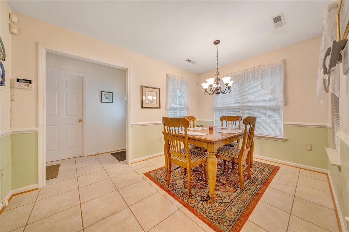 198 Eagle Ridge Roanoke, VA 24012 - Photo 13 of 37 13-MIB05171