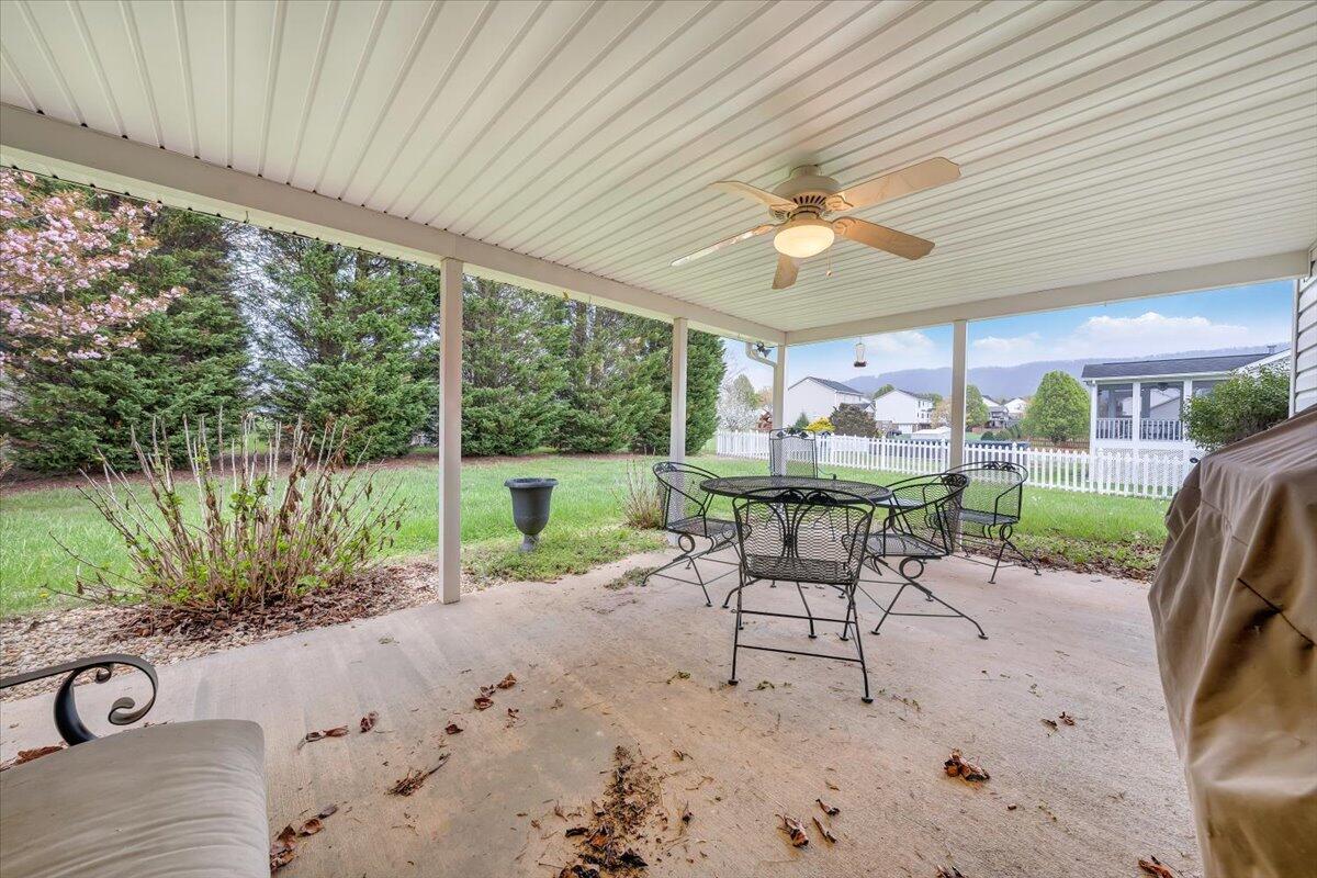 198 Eagle Ridge Roanoke, VA 24012 - Photo 29 of 37 29-MIB05222