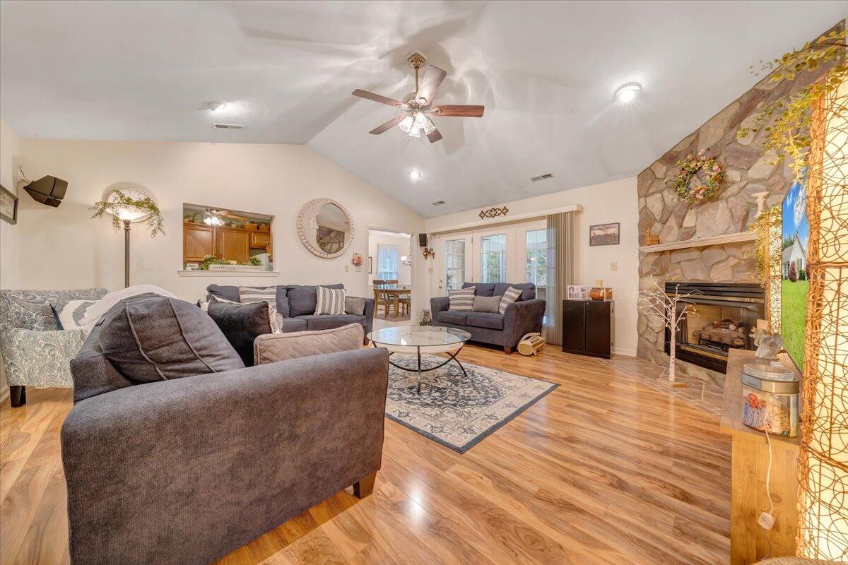 198 Eagle Ridge Roanoke, VA 24012 - Photo 9 of 37 09-MIB05159