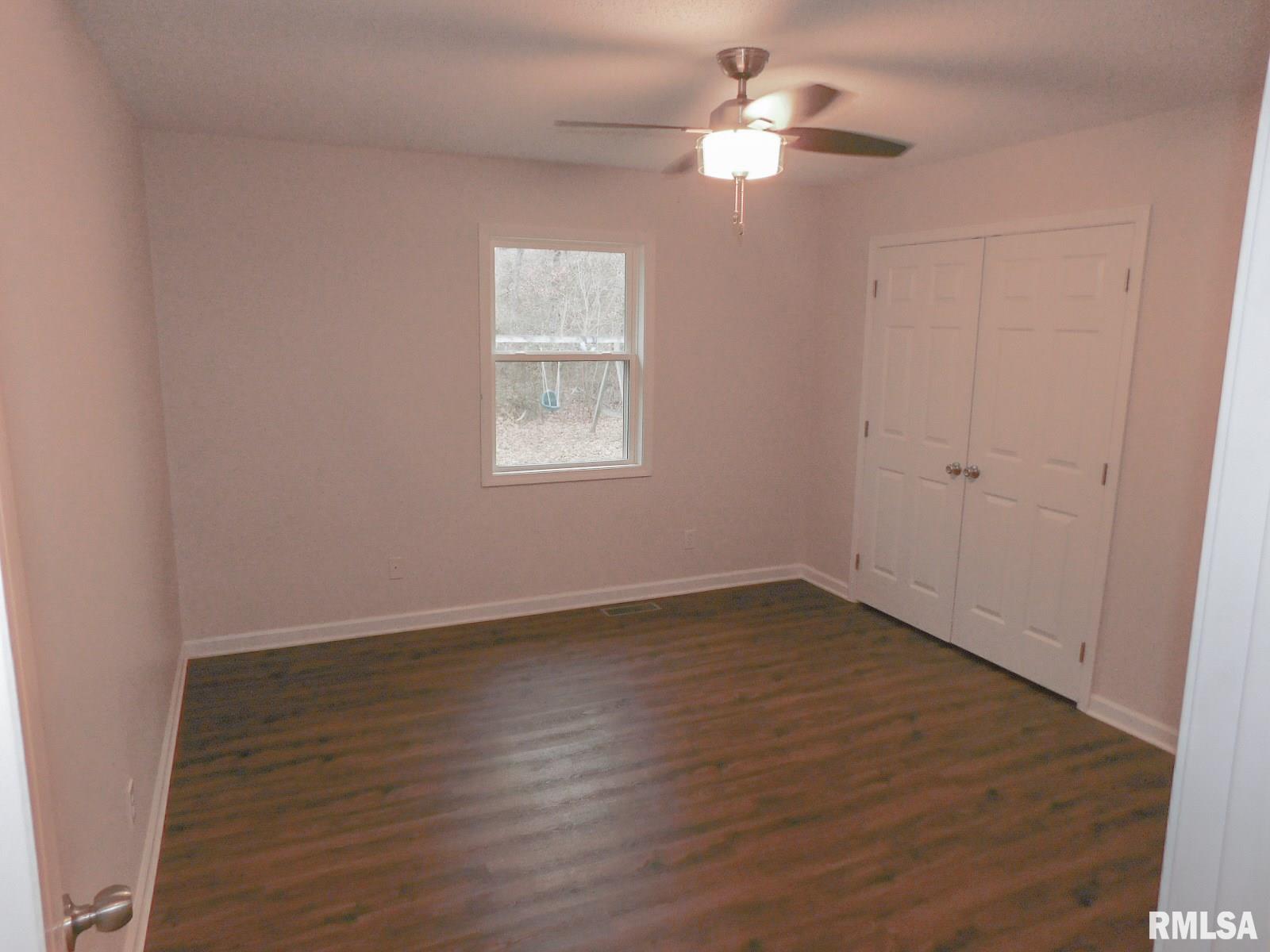3109 Weaver Road Herrin, IL 62948 - Photo 18 of 25 Gallery Image 18