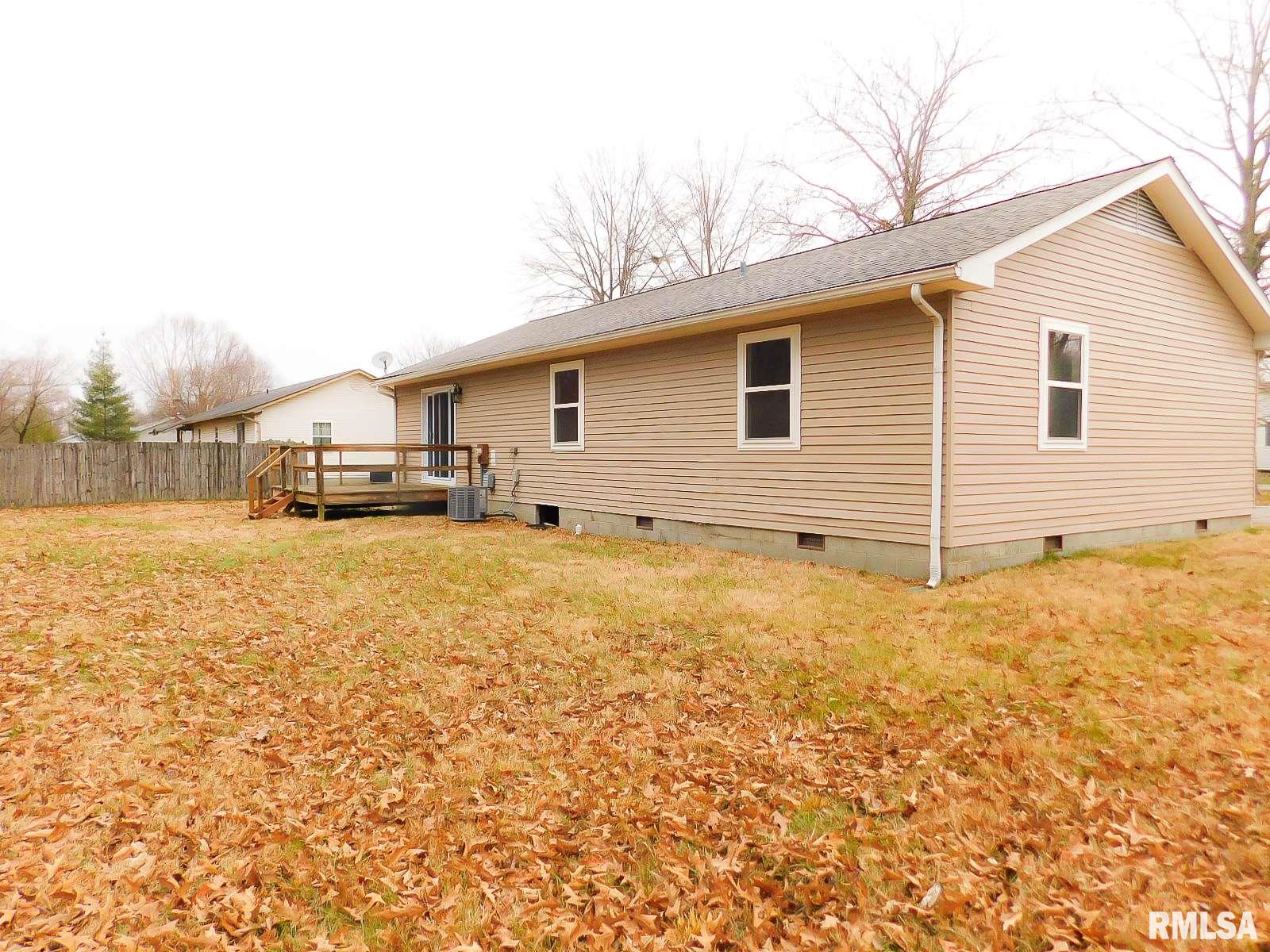 3109 Weaver Road Herrin, IL 62948 - Photo 5 of 25 Gallery Image 5