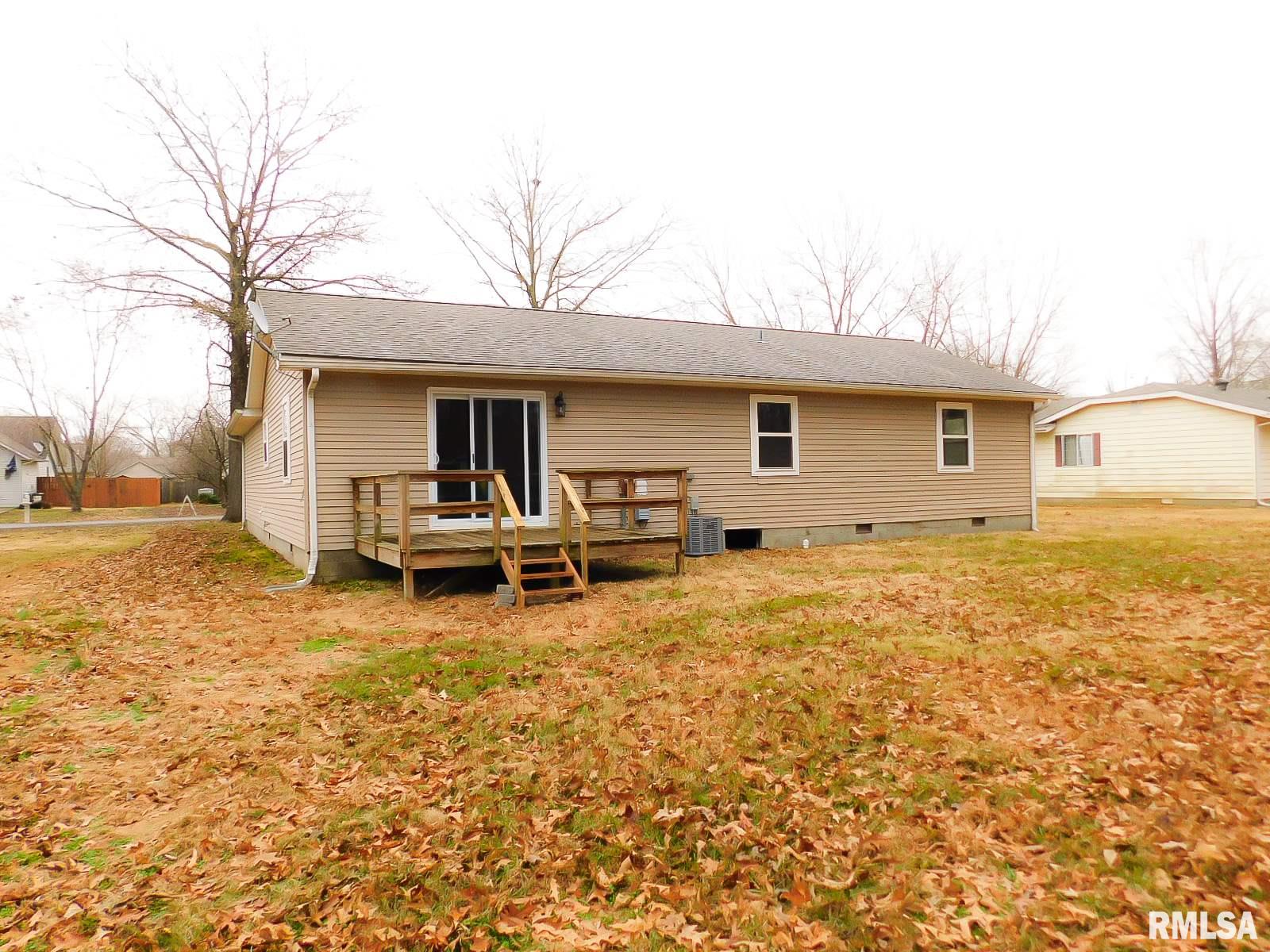 3109 Weaver Road Herrin, IL 62948 - Photo 6 of 25 Gallery Image 6