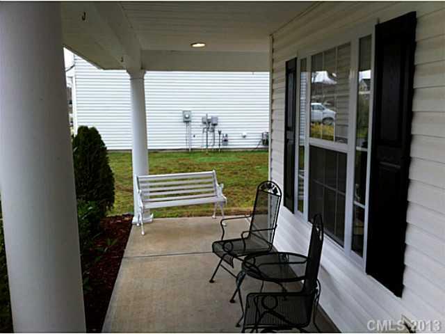 1664 Summit Ridge Lane Kannapolis, NC 28083 - Photo 4 of 15 Gallery Image 4
