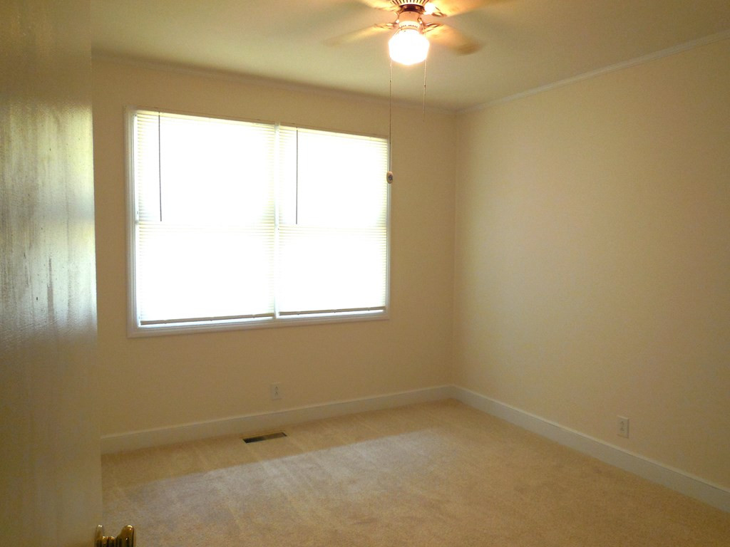 288 Pinehill Road Orangeburg, SC 29115 - Photo 20 of 30 Bedroom 3