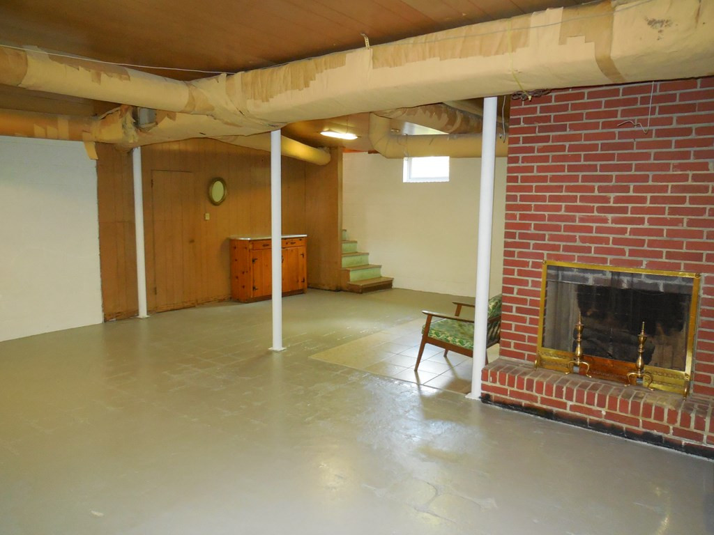 288 Pinehill Road Orangeburg, SC 29115 - Photo 23 of 30 Basement