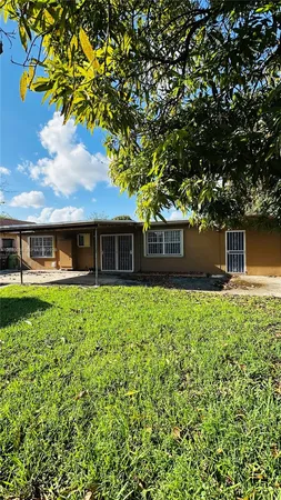 $650,000 | 490 East 45th Street, Hialeah, FL 33013