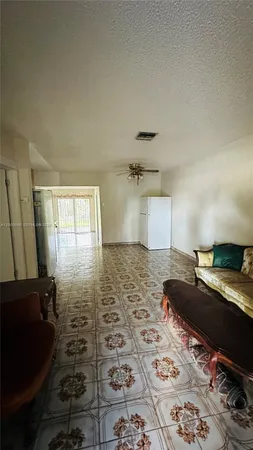 $650,000 | 490 East 45th Street, Hialeah, FL 33013