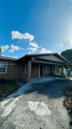 $650,000 | 490 East 45th Street, Hialeah, FL 33013