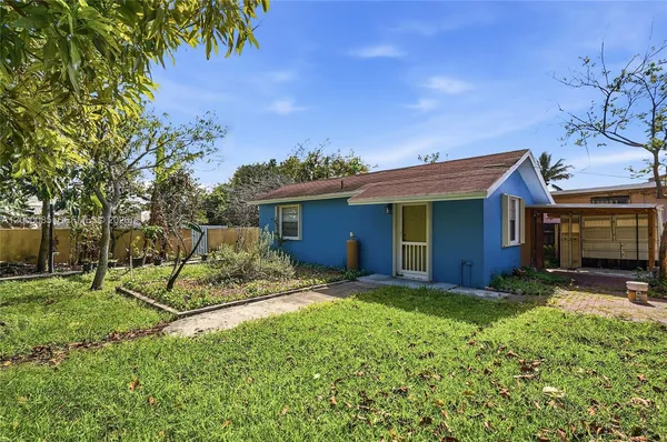 $650,000 | 490 East 45th Street, Hialeah, FL 33013