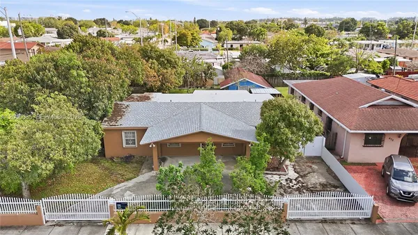 $650,000 | 490 East 45th Street, Hialeah, FL 33013