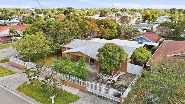 $650,000 | 490 East 45th Street, Hialeah, FL 33013