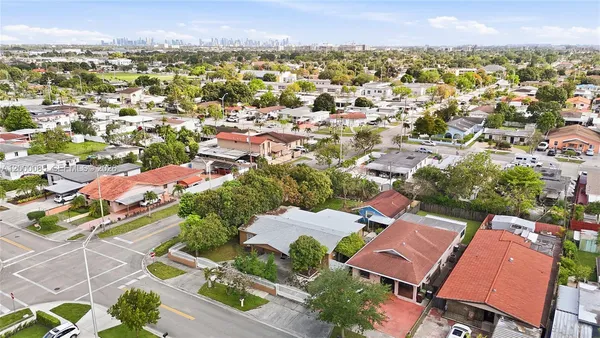 $650,000 | 490 East 45th Street, Hialeah, FL 33013