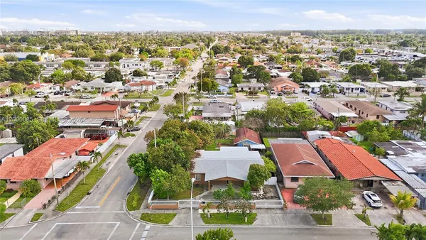 $650,000 | 490 East 45th Street, Hialeah, FL 33013